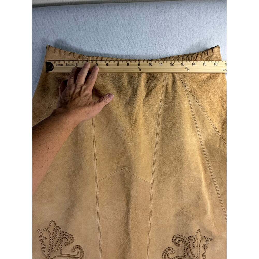Peck & Peck Weekend Vintage Boho Embroidered Tan Suede A-Line Skirt Size 10 - Picture 5 of 9